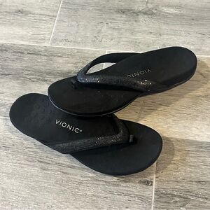 Vionic Sandals Womens Size 10
Black Dillon Orthotic Flip Flops
Comfort Support